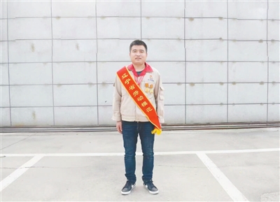 0526刘权.jpg