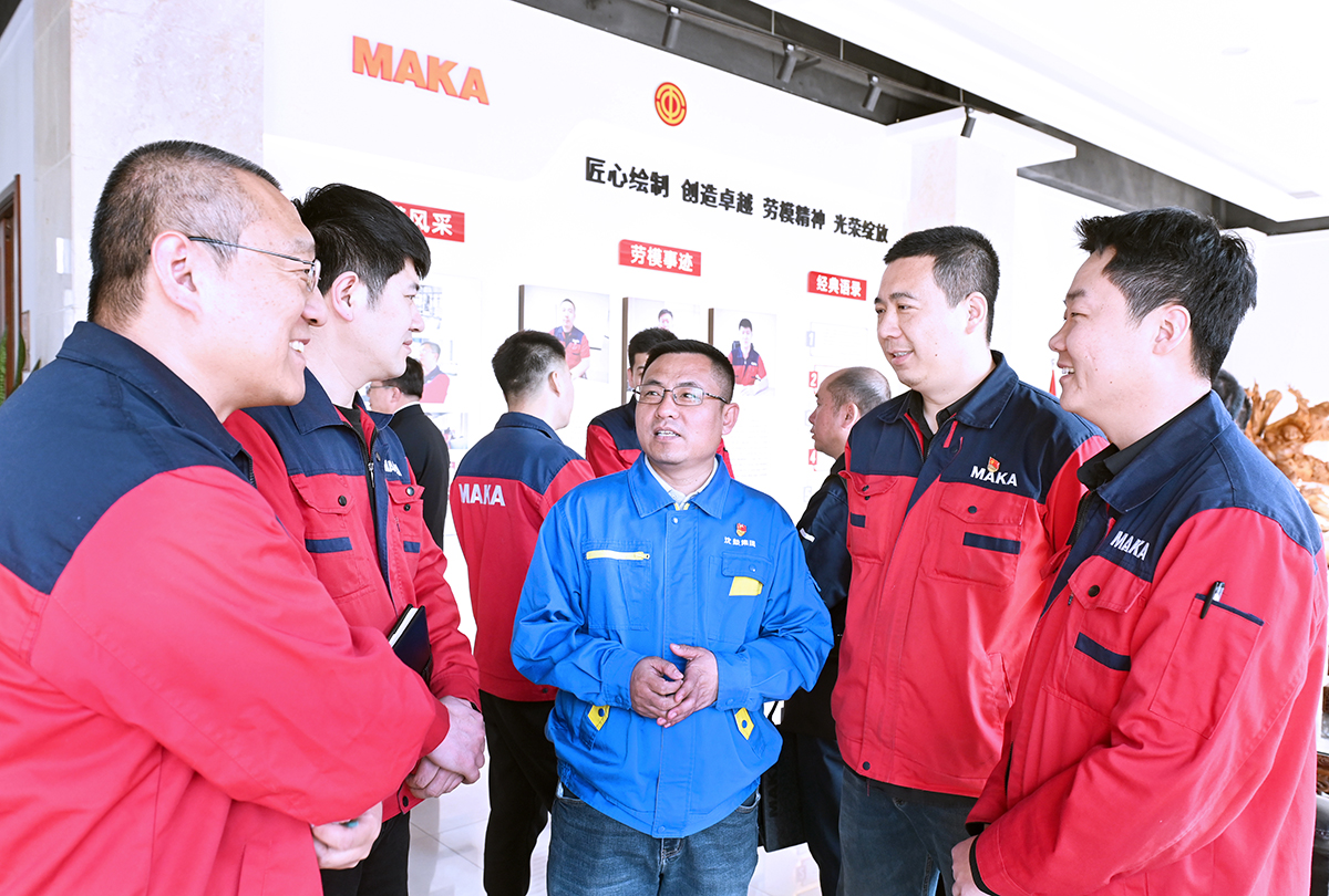 劳模工匠助企行04.jpg
