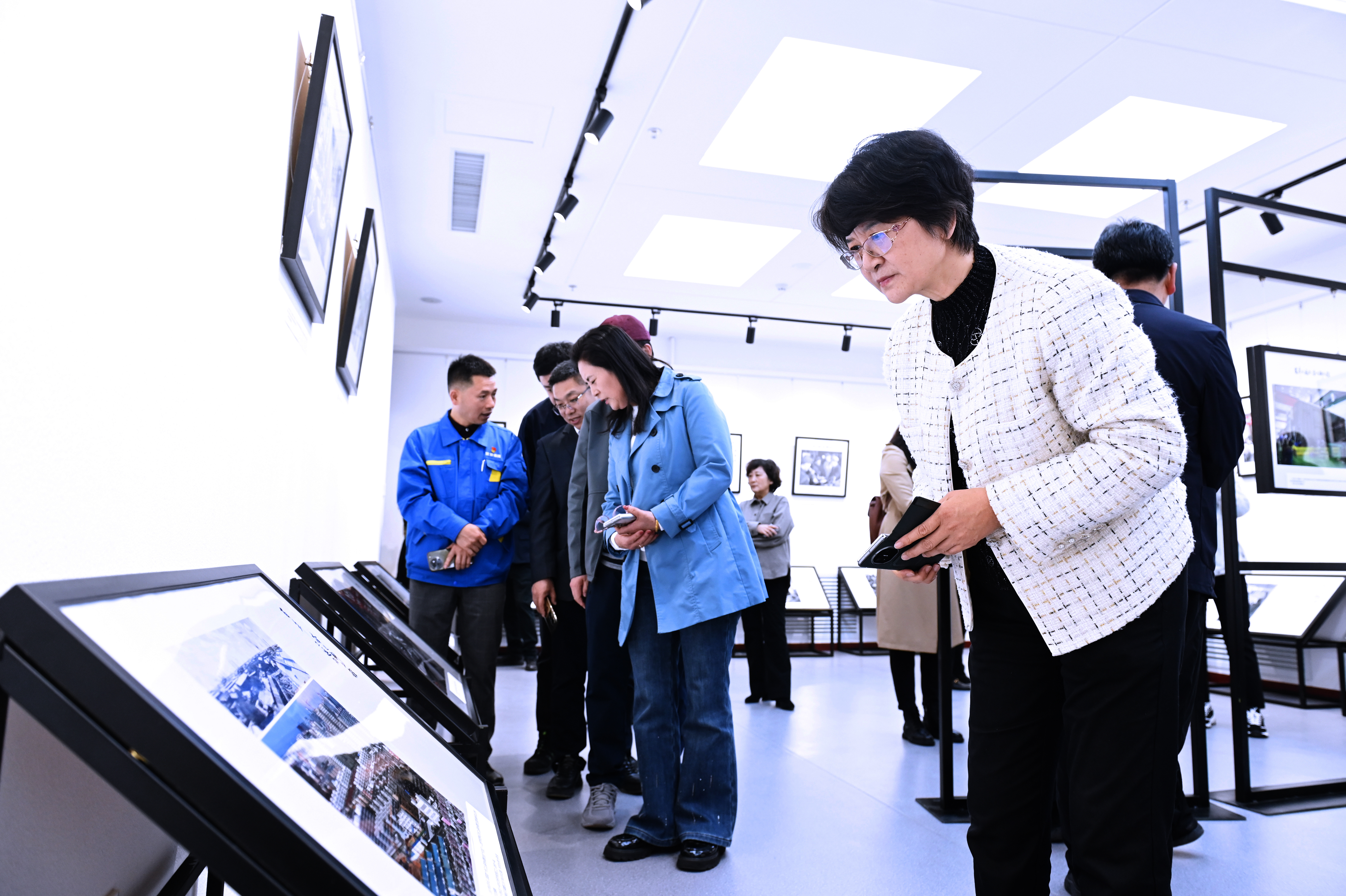 摄影图片展02.jpg