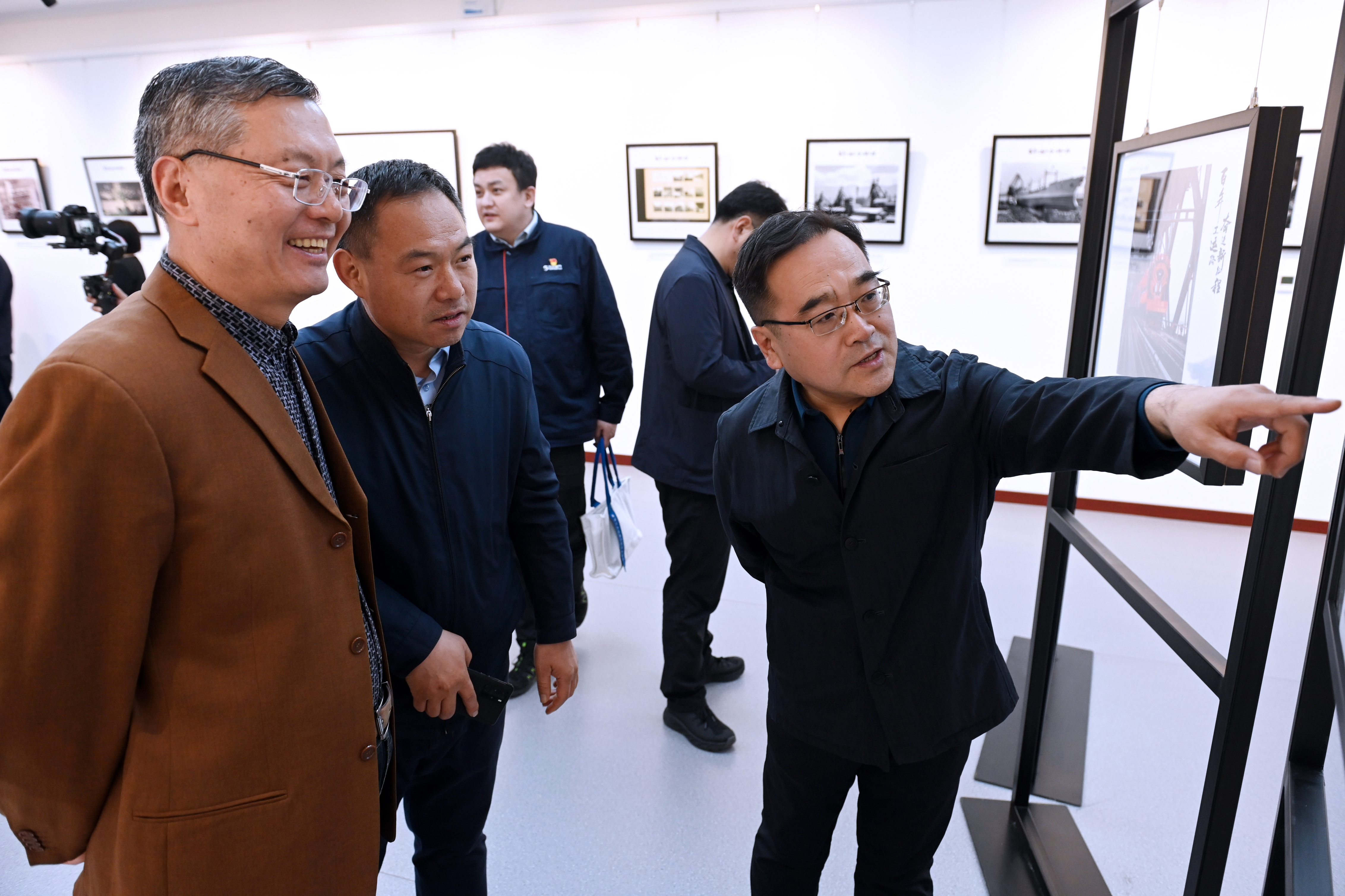 摄影图片展03.jpg