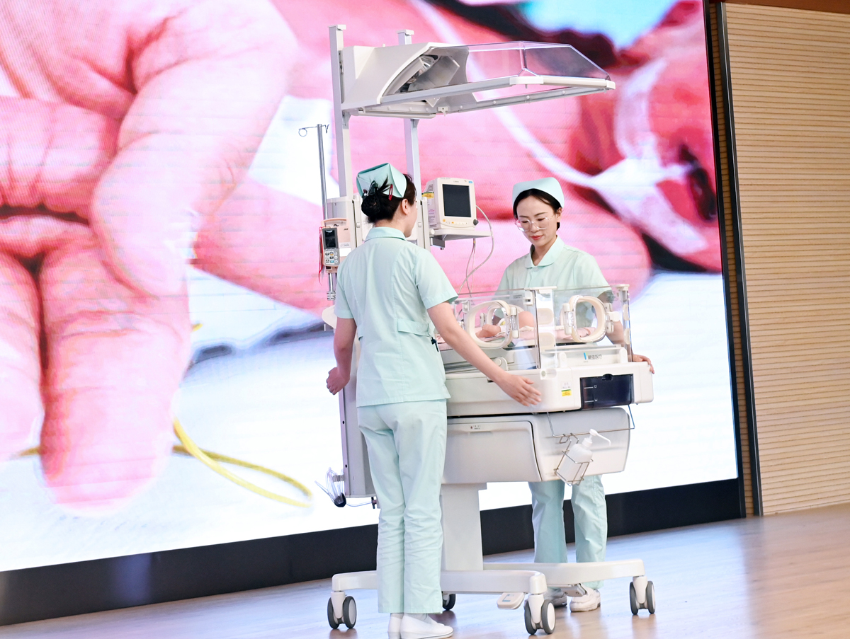 市女婴竞赛02.jpg