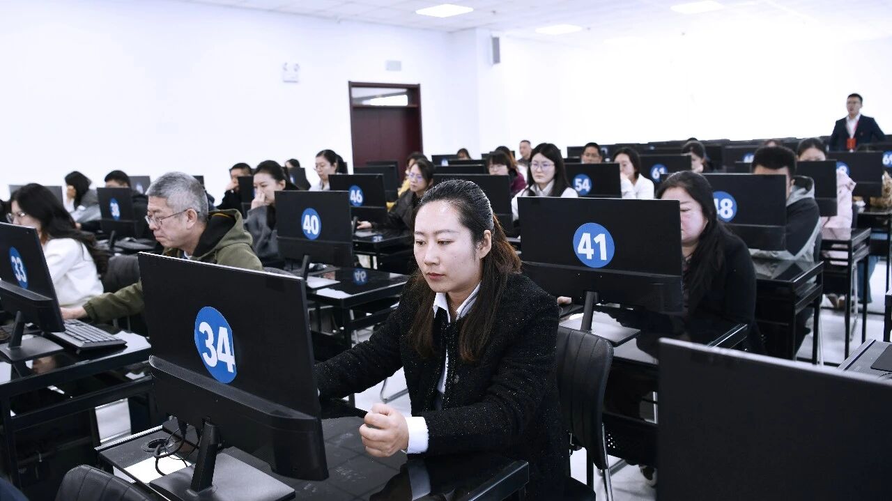 行政复议人员竞赛01.jpg